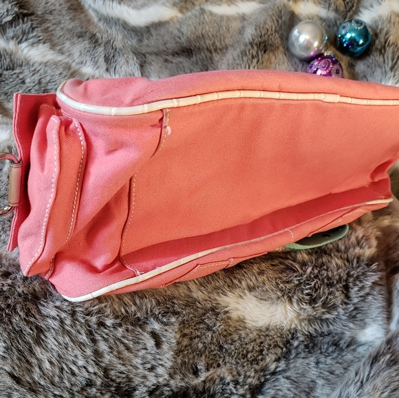 Guess Hand Bag Med 'Duffle' Pink&Blue - Picture 6 of 8